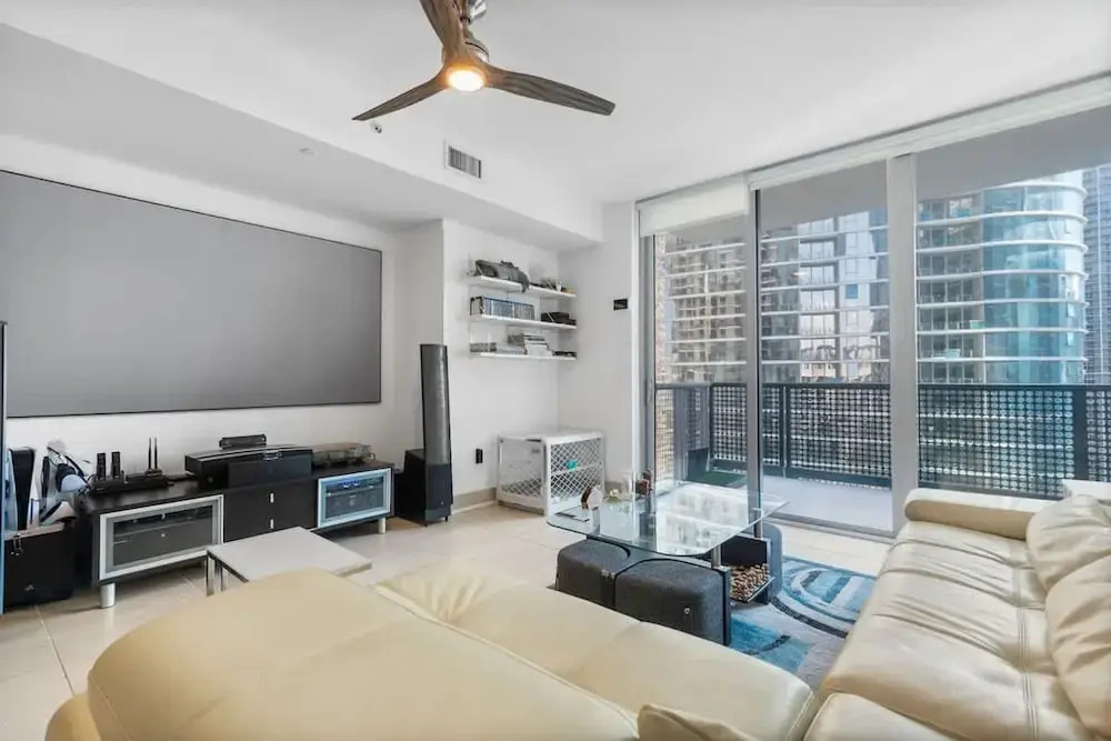 Brickell Skyline Balcony Corner Suite Near City Centre Luxe Pad