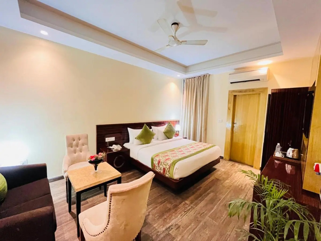 Treebo Hotel Banz