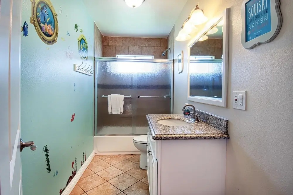 Babes in Toyland - 3 Br Home