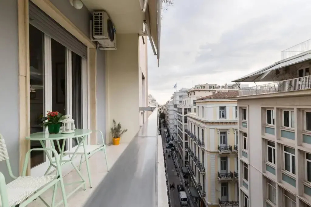 Veni Syntagma 5th Floor 2Bdr Apt