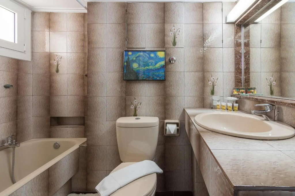 Nice 2bedroom apartment in Pagkrati