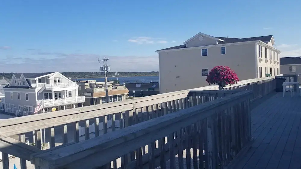 Sandcastle Beachfront Inn