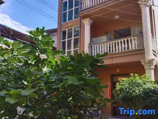 Jingqiyuan Homestay (Qionghai)
