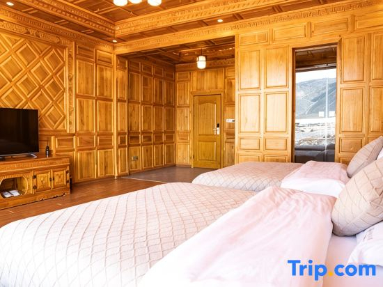Shangri-La Blun Tusiyuan Homestay