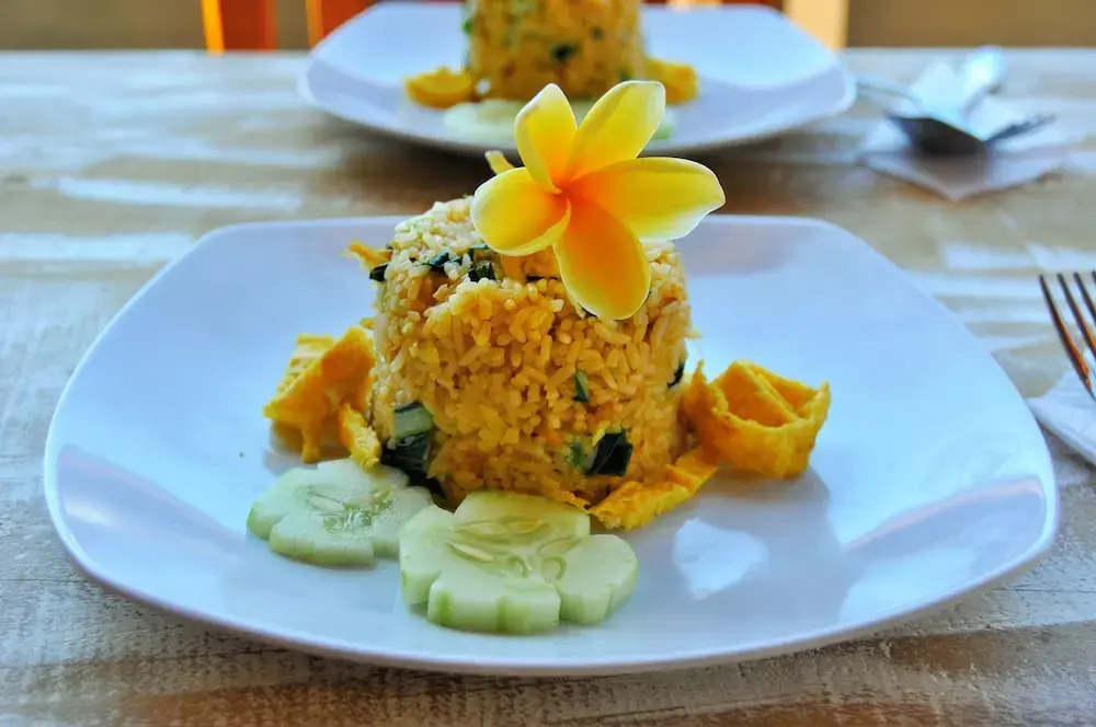 Deva Devi Beach Inn Luxury