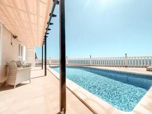Villa Julia, First Line, 3 Bedrooms, Stunning Ocean View and Pool in Callao Salvaje