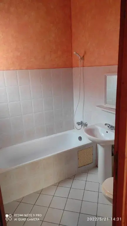 Riad Alaoui 146 with swimming pool and free parking