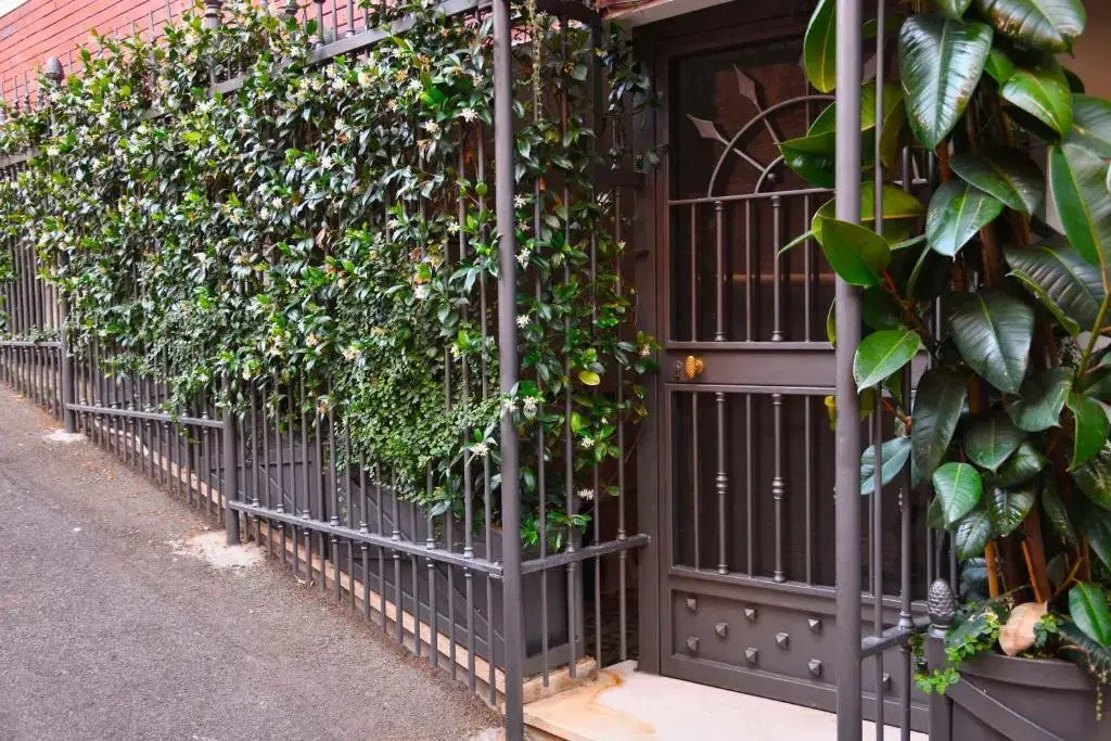 Regal House Roma Capucci 6