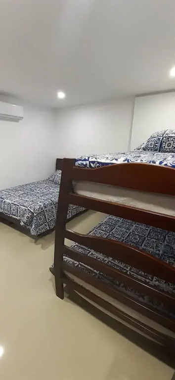 Apartment in Cartagena Ocean Front 2tl3 per day Air Conditioning and Wifi