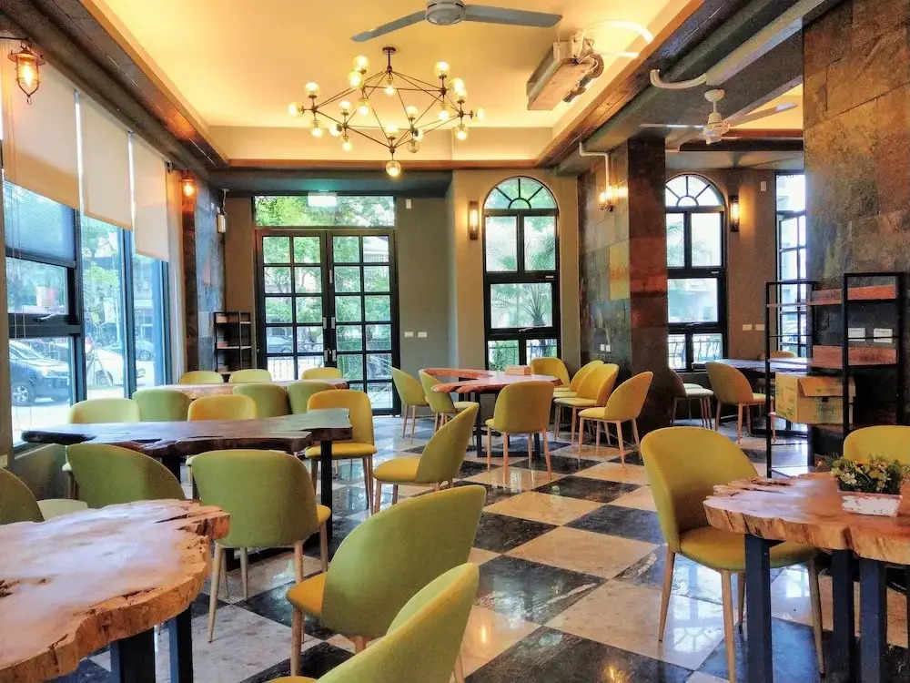 Blue Owl-Hualien No 2396-2397-2398-2399