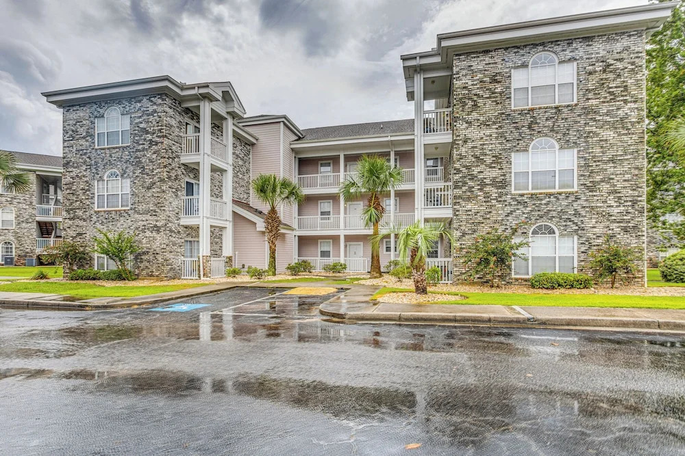 Dog-friendly Condo w/ Pool & Golf in Myrtle Beach!