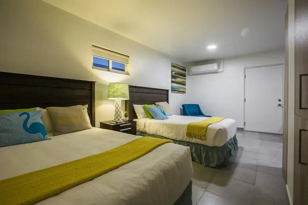 Turibana Plaza Suite 9