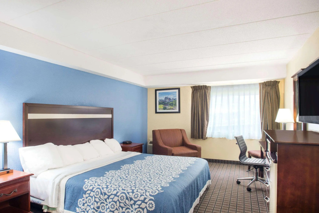 Days Inn by Wyndham New Haven