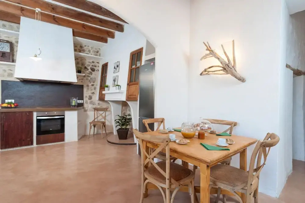 Son Vell in Manacor With 4 Bedrooms and 3 Bathrooms