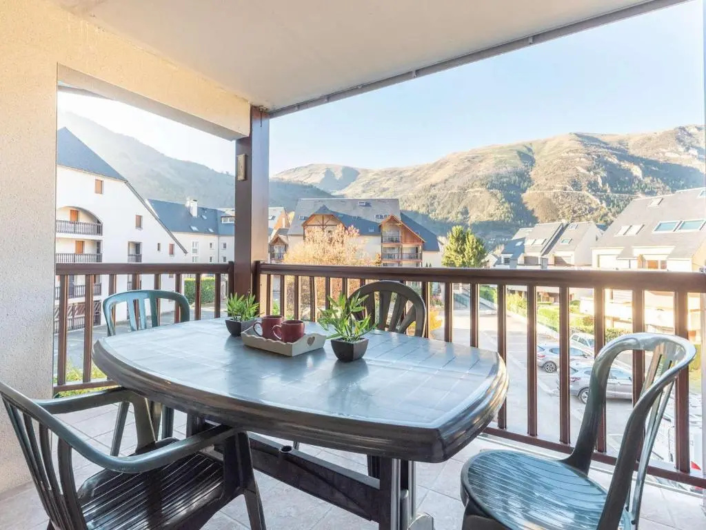 Appartement Saint-Lary-Soulan, 2 pièces, 6 personnes - FR-1-296-136