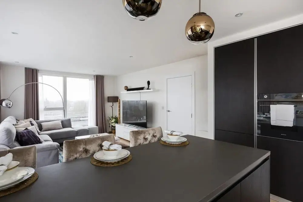 Masson Apartments Kew