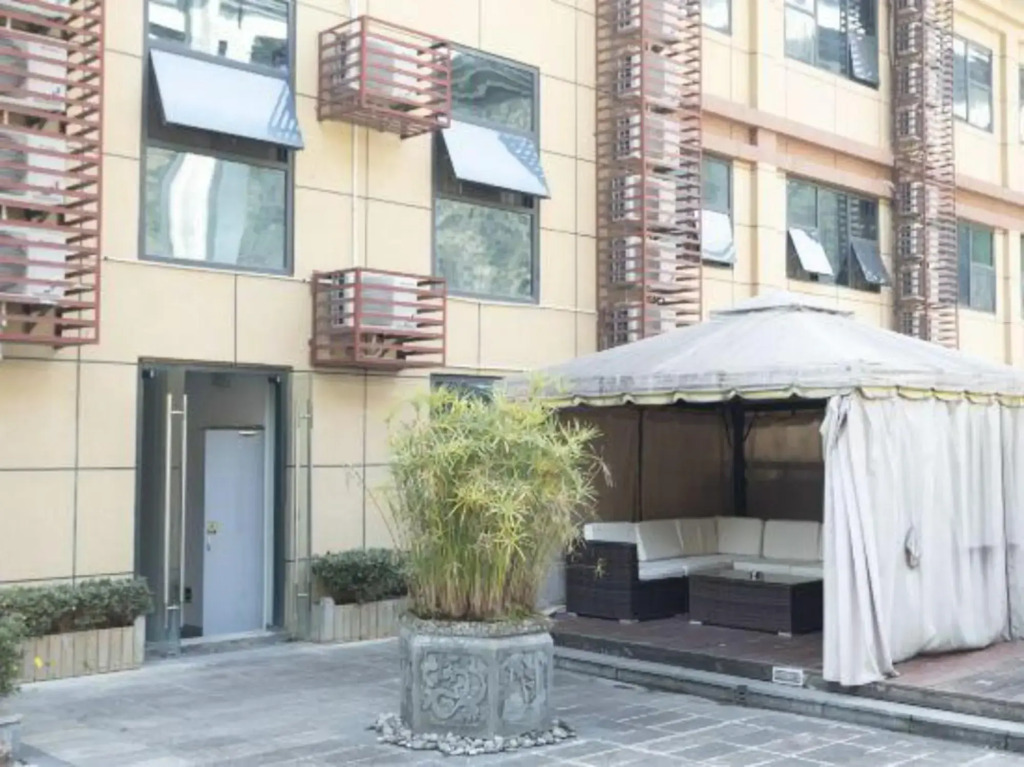 Pokhapa Hotel