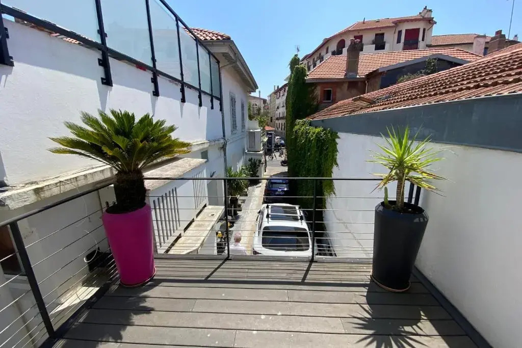Loft 9 - 180 m2 loft in 5 min from the beach - 3 bedroom - Parking
