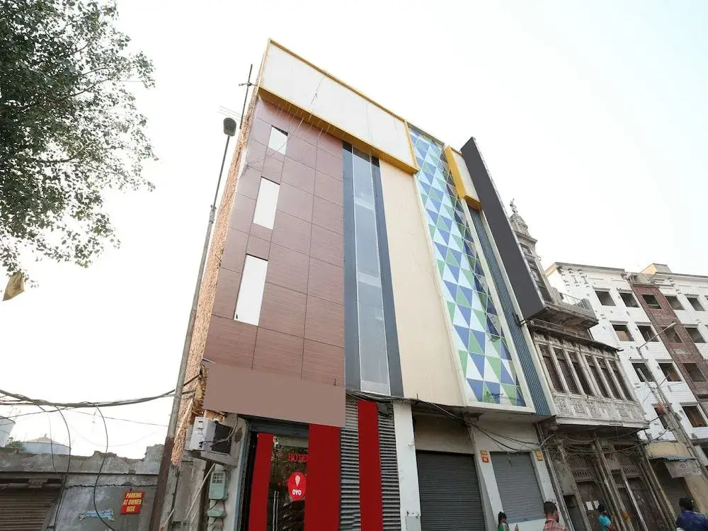 OYO 14510 Hotel Harpal Classic