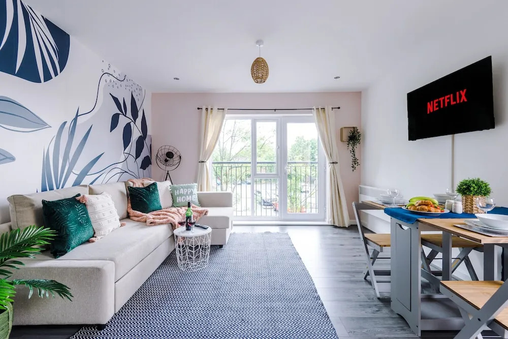 Formby Village Apartments By Greenstay Serviced Accommodation - Perfect For SHORT & LONG STAYS - Couples, Friends, Families & Business Travellers All Welcome - Dog Friendly - 7
