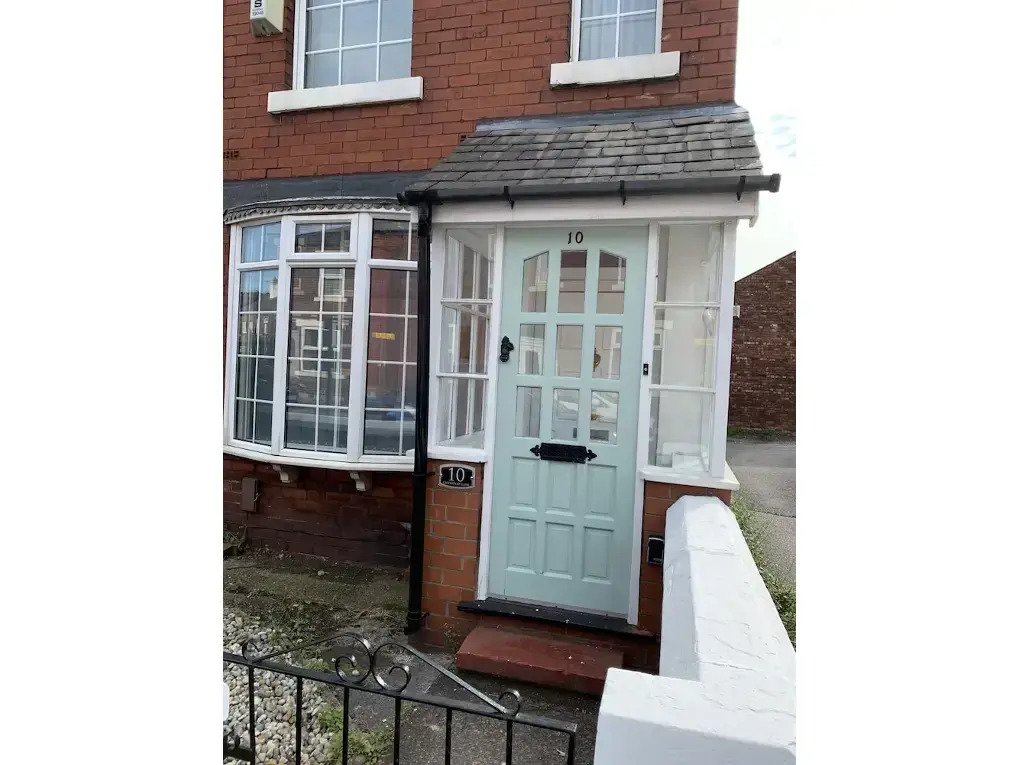 GuywoodHouse