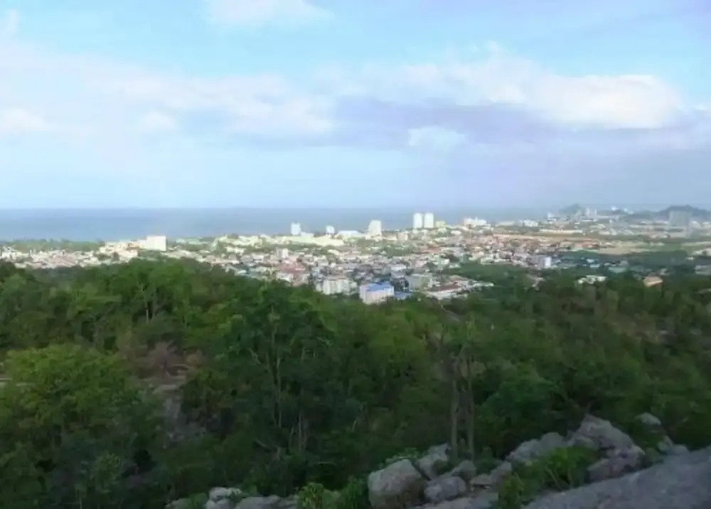 Na Hua Hin Resort