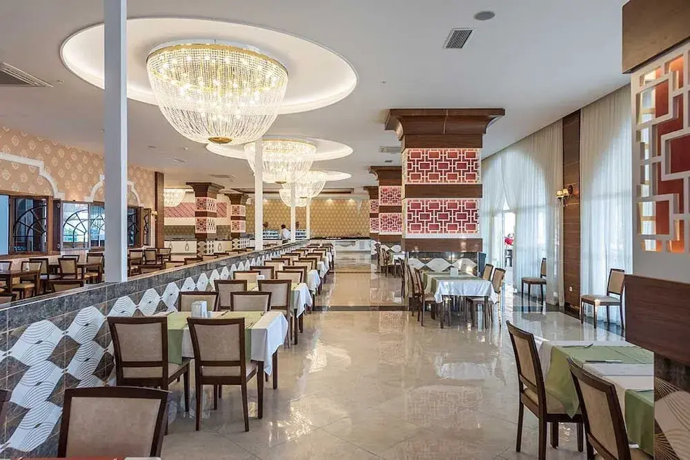 Albahir Deluxe Hotel