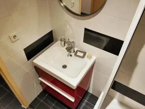Red Passion Apartment
