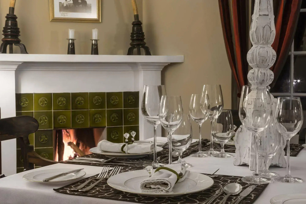Hill Rise Luxury Villa & Stables by Edwards Collection - Nuwara Eliya