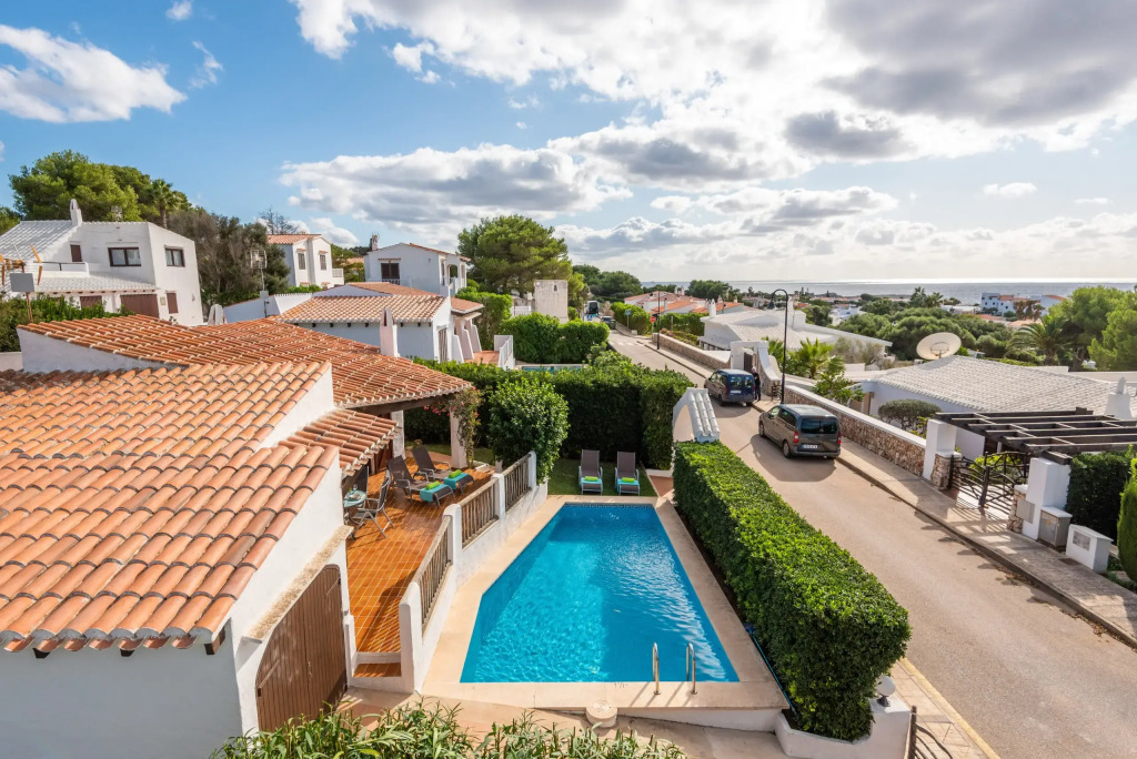 Villa Binisol