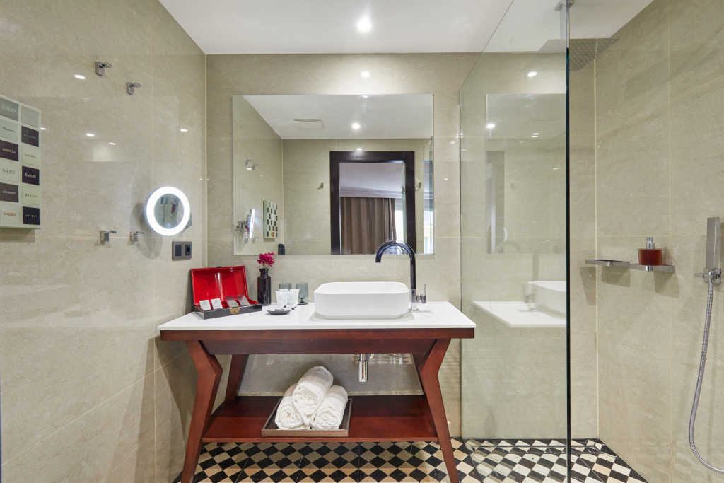 Hotel Cortes Rambla