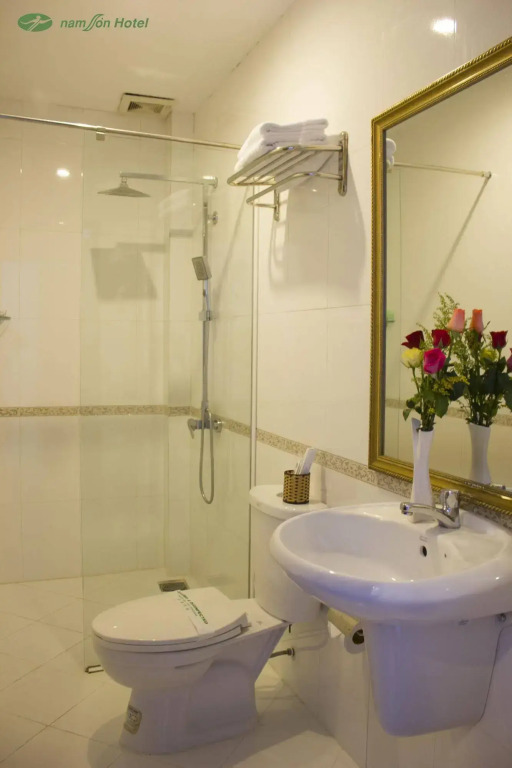 Nam Son Hotel