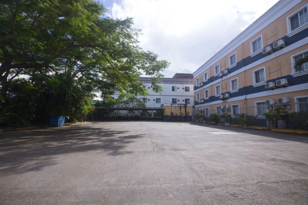 Capital Hotel