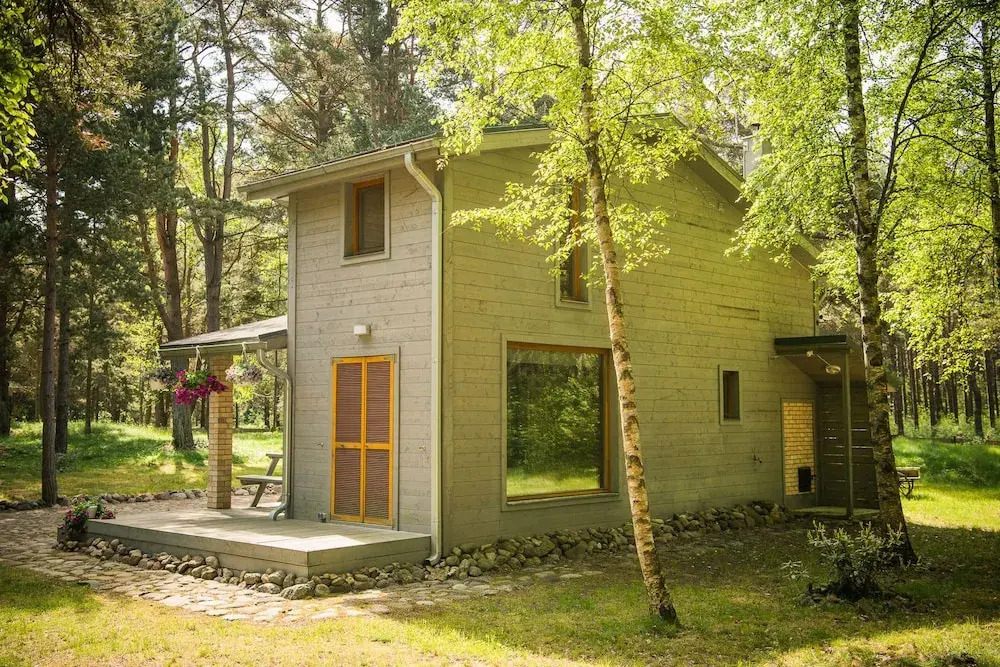 Roze Guest Houses Sklandas