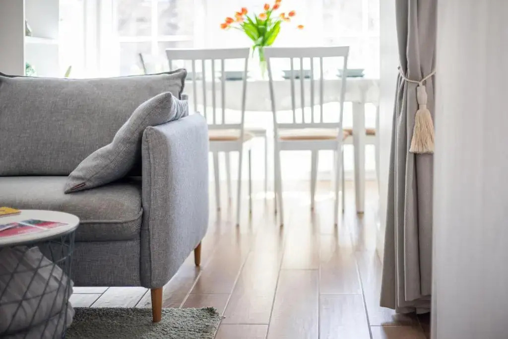 3 Bedroom Apartment 24h self check in, free parking, Ac, fireplace