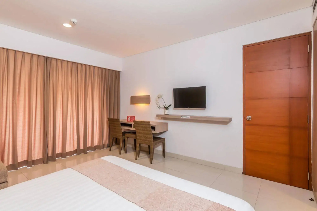 ZEN Rooms Legian Corner