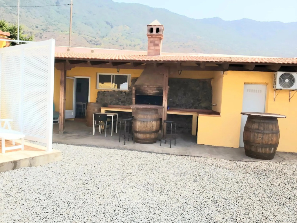 Casita con Barbacoa