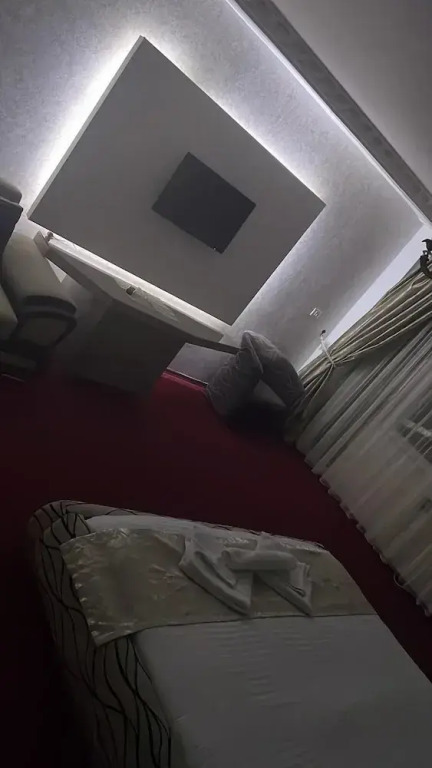 Rey Hotel