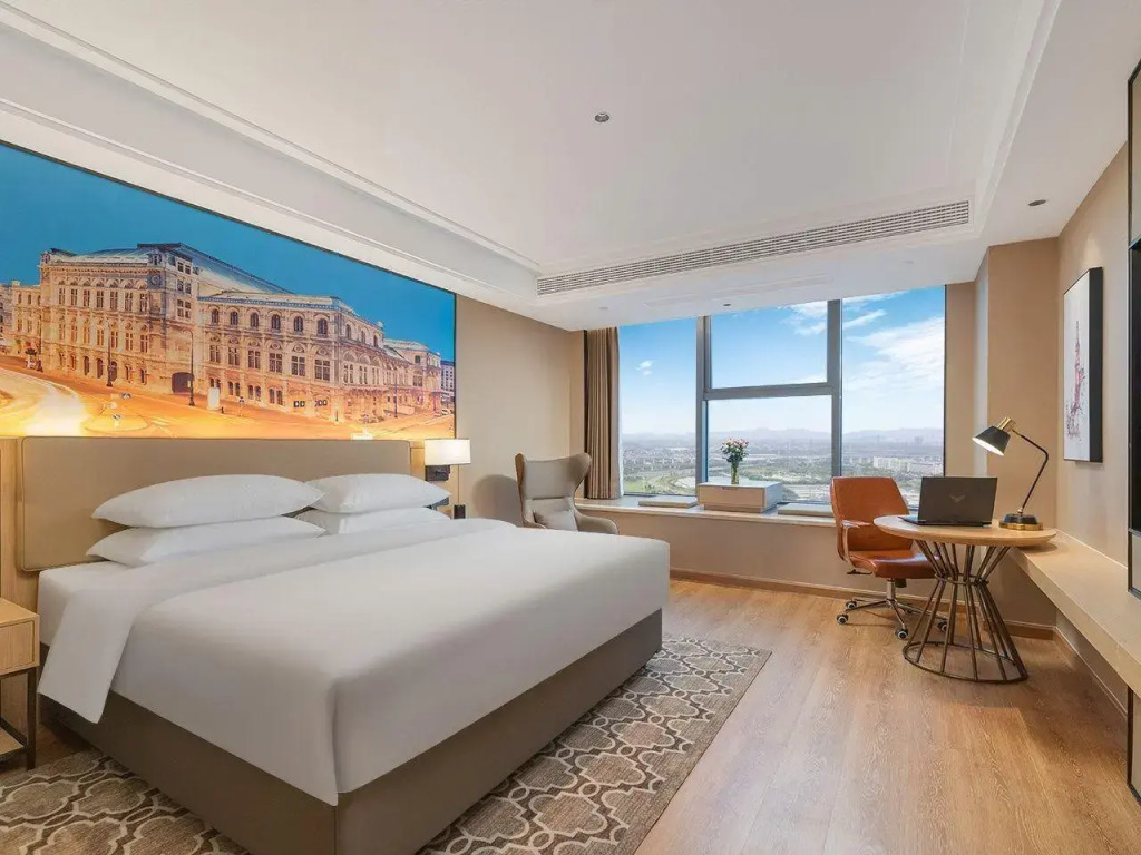 Vienna Hotel Banxuegang Road