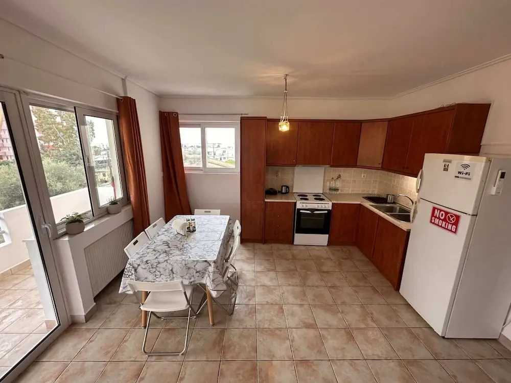 VerGian Brand New Apt at Agioi Theodoroi
