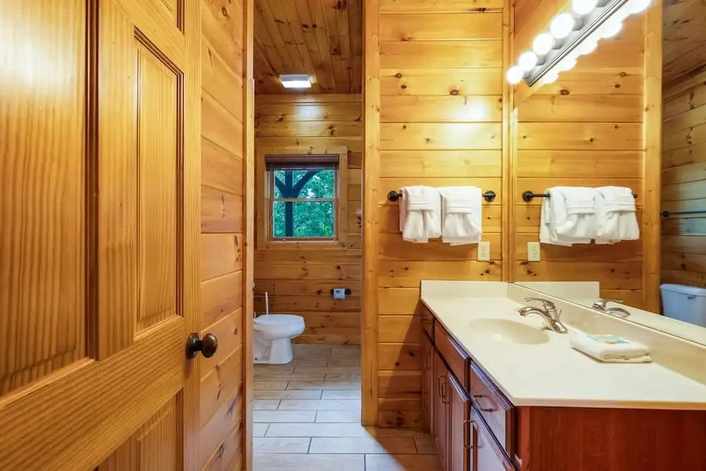 Private 8BR Gatlinburg Cabin w Amazing Views