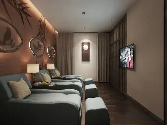 Zhong Rui Hotel