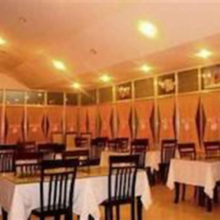 A1 Hotel