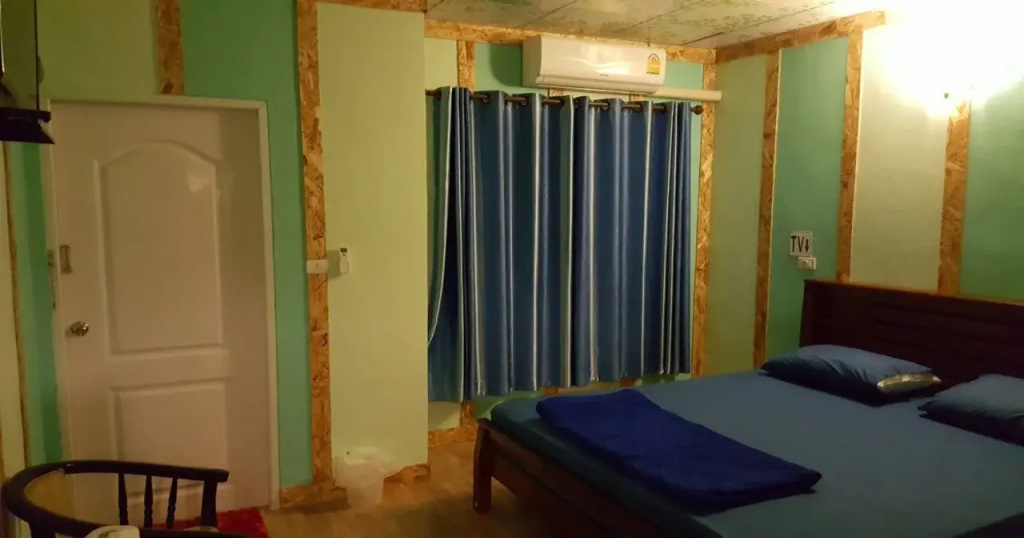 Arnarjak Resort