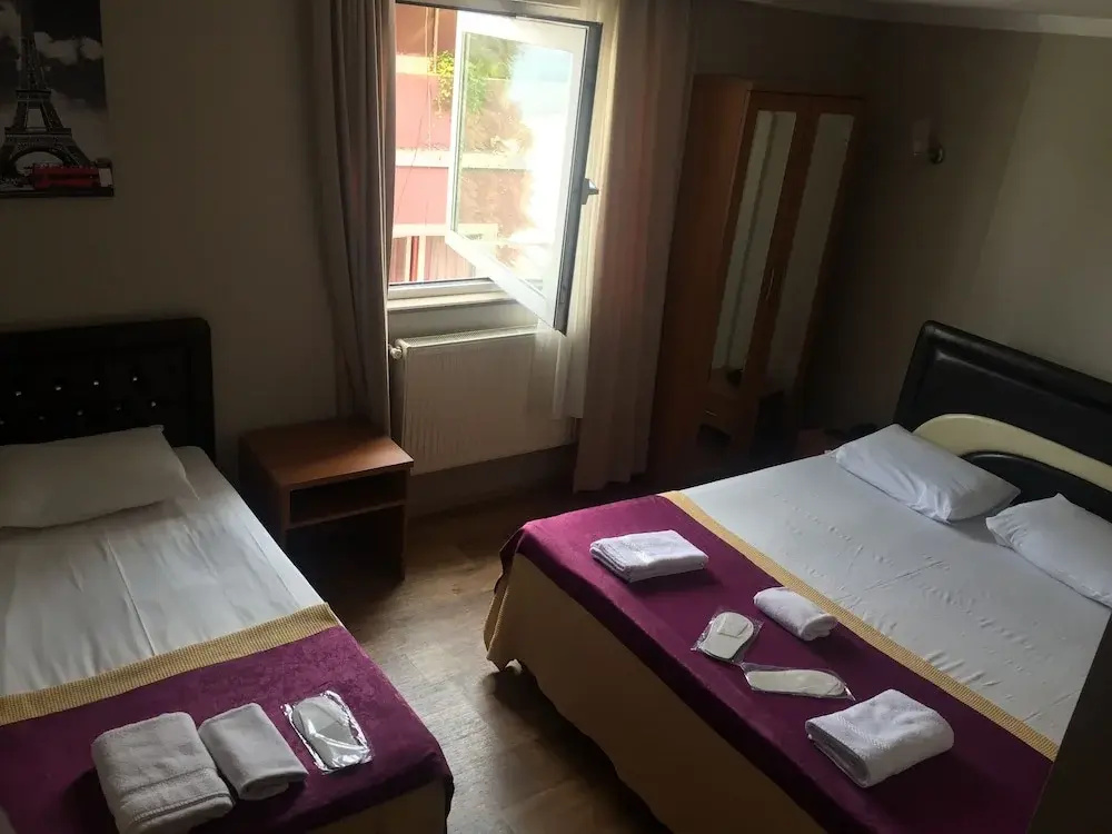 Ganita Life Hotel