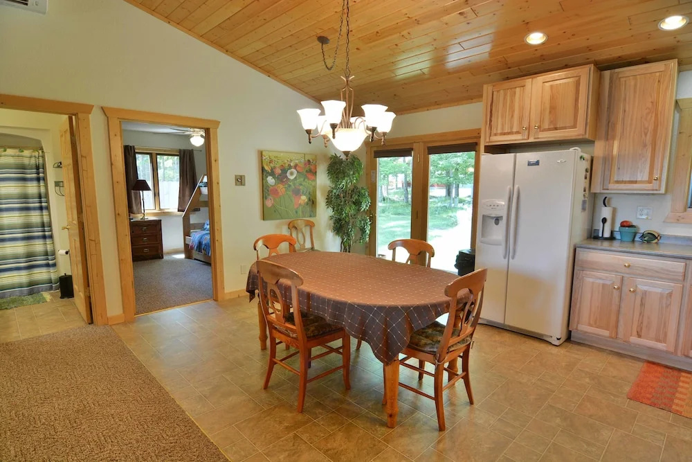 Namakagon Landing 4 Bedroom Home by RedAwning