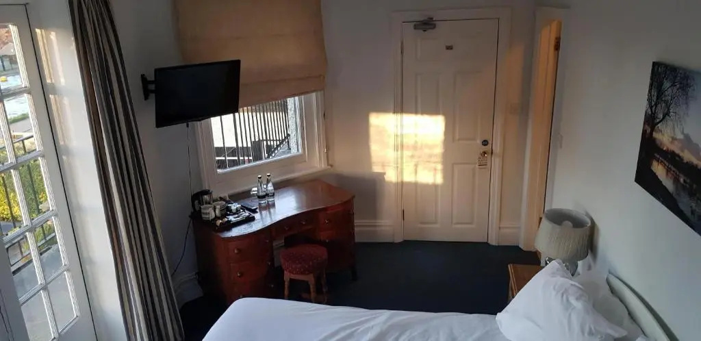 The Weir Hotel