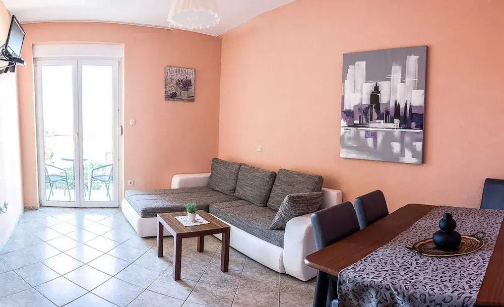 Apartments Šušnjara
