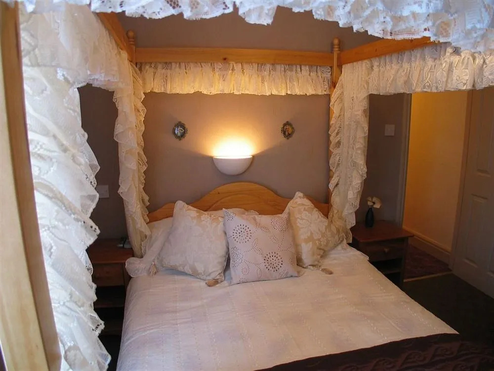The Kings Court Hotel