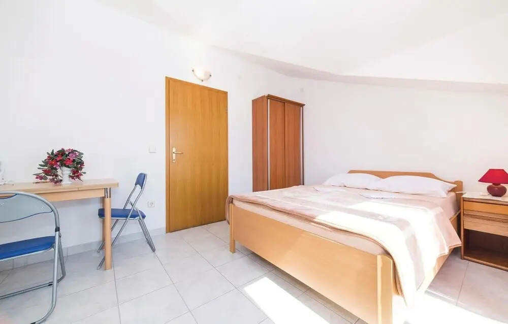 Beautiful Home in Okrug Gornji With Wifi and 0 Bedrooms